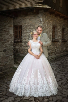 Svatební šaty starorůžové